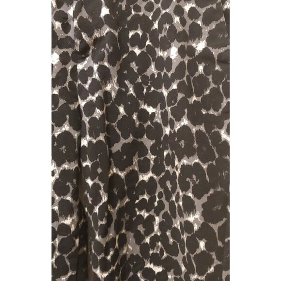 Women Old Navy Black Harper Mid Rise Leopard Cropped Ankle Pants Size 10 Regular - Picture 2 of 4